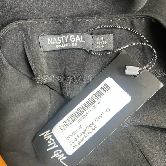 NWT New Nasty Gal Women's Black Deep V Neck Cape Straight Leg Jumpsuit Size 4 - Picture 11 of 16